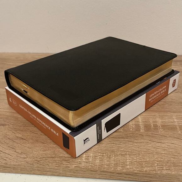 KJV Center-Column Reference Bible - BLK Leather - Previously imprinted cover - Picture 1 of 12
